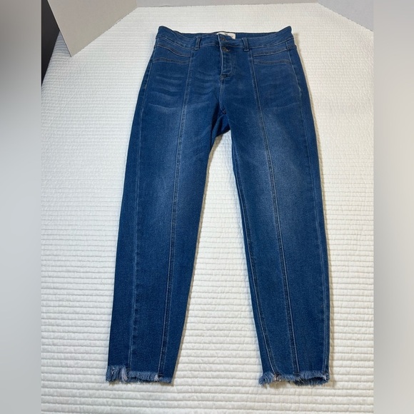 - Haute Curve Jeans. High Rise Straight. Hidden Button Fly. Cotton/Spandex… - Picture 1 of 7